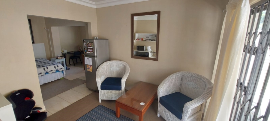 4 Bedroom Property for Sale in Wavecrest Eastern Cape